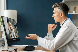 How Do Online Doctors Support Quick Decisions for Routine Care