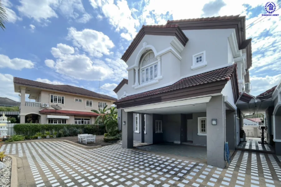 Designing for Multigenerational Living in an Existing Home